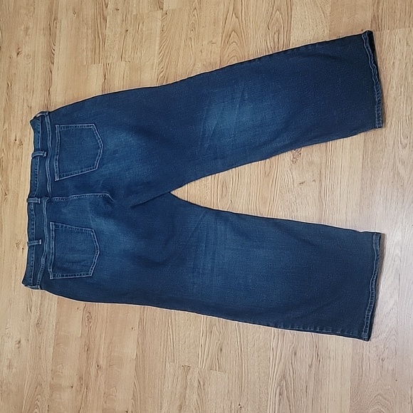 Old Navy Men's Loose Built-In Flex Jeans Size 42 x 30 - Picture 8 of 10